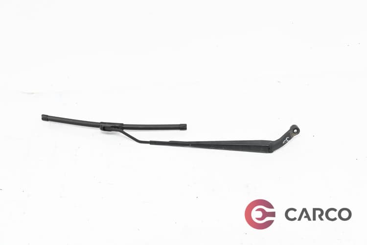 Рамо чистачка дясна за TOYOTA COROLLA  Е120 2 врати 2.0 D-4D 90hp (2001 - 2007)