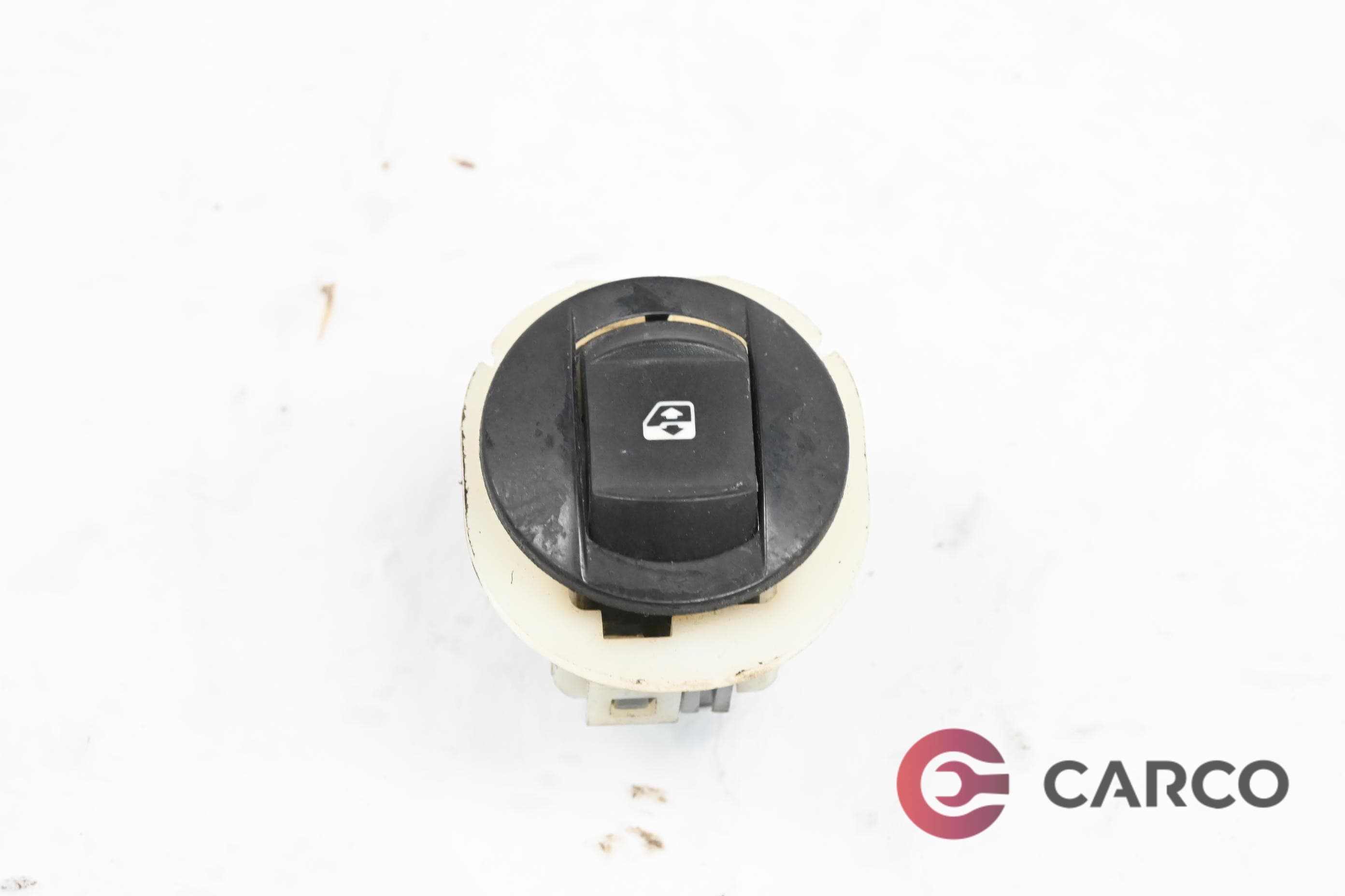 Копче ел стъкло предно дясно за RENAULT MEGANE II седан Facelift (LM0/1_) 1.6 16V (2003)
