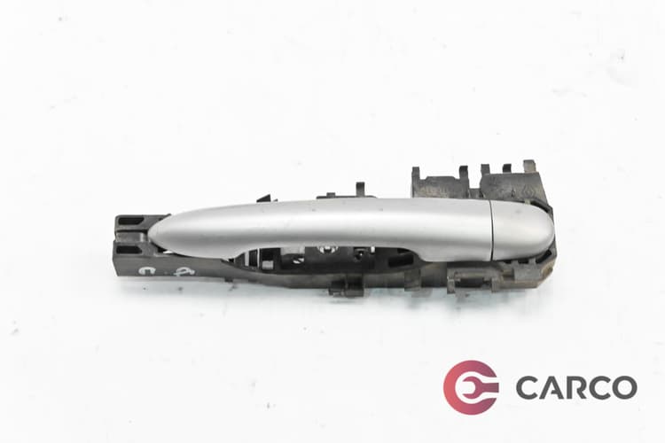 Външна дръжка предна дясна за RENAULT MEGANE II седан Facelift (LM0/1_) 1.6 16V (2003)