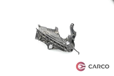 Държач фар десен за AUDI A5 кабриолет (8F7) 2.0 TFSI quattro (2009)