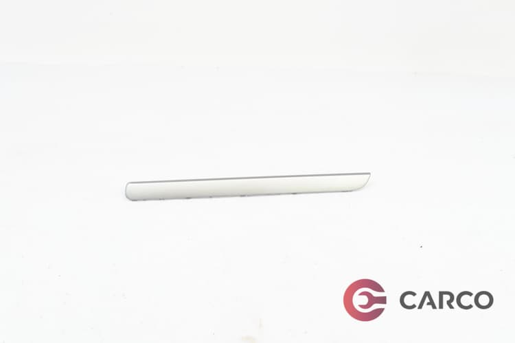 Интериорна лайсна 5K1 858 415 B за VW GOLF VI (5K1) 1.2 TSI (2008 - 2013)