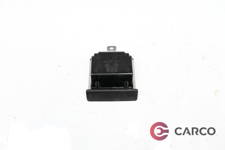 Пепелник за SUZUKI IGNIS (FH) 1.5 Sport (2003)