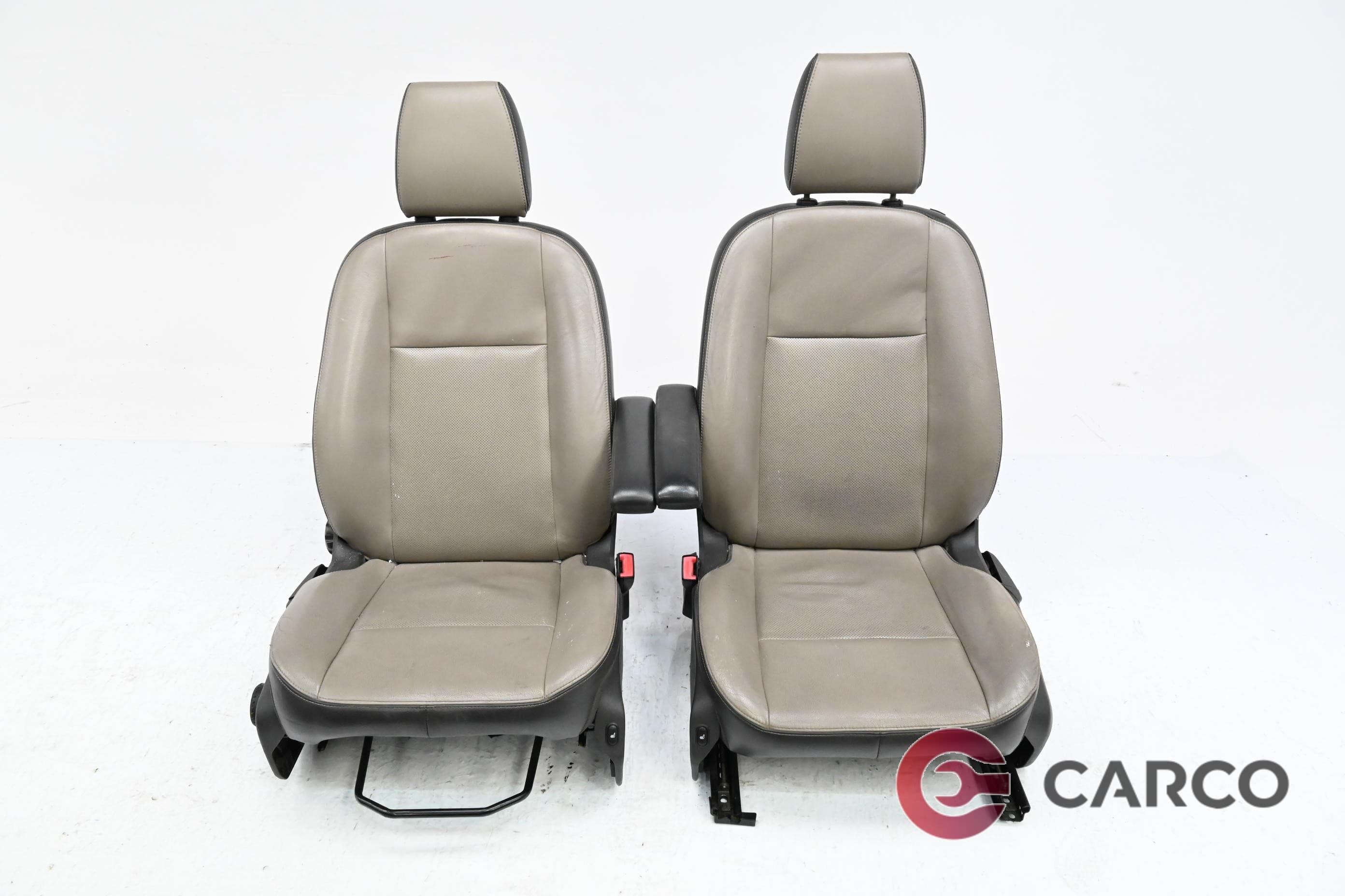 Седалки предни за FORD TRANSIT CUSTOM кутия 2.2 TDCi (2012)