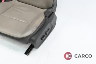 Седалки предни за FORD TRANSIT CUSTOM кутия 2.2 TDCi (2012)