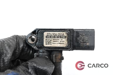 Сензор 076906051А за VW Transporter / CARAVELLE V пътнически (7HB, 7HJ, 7EB, 7EJ, 7EF, 7EG, 7 2.5 TDI (2003)