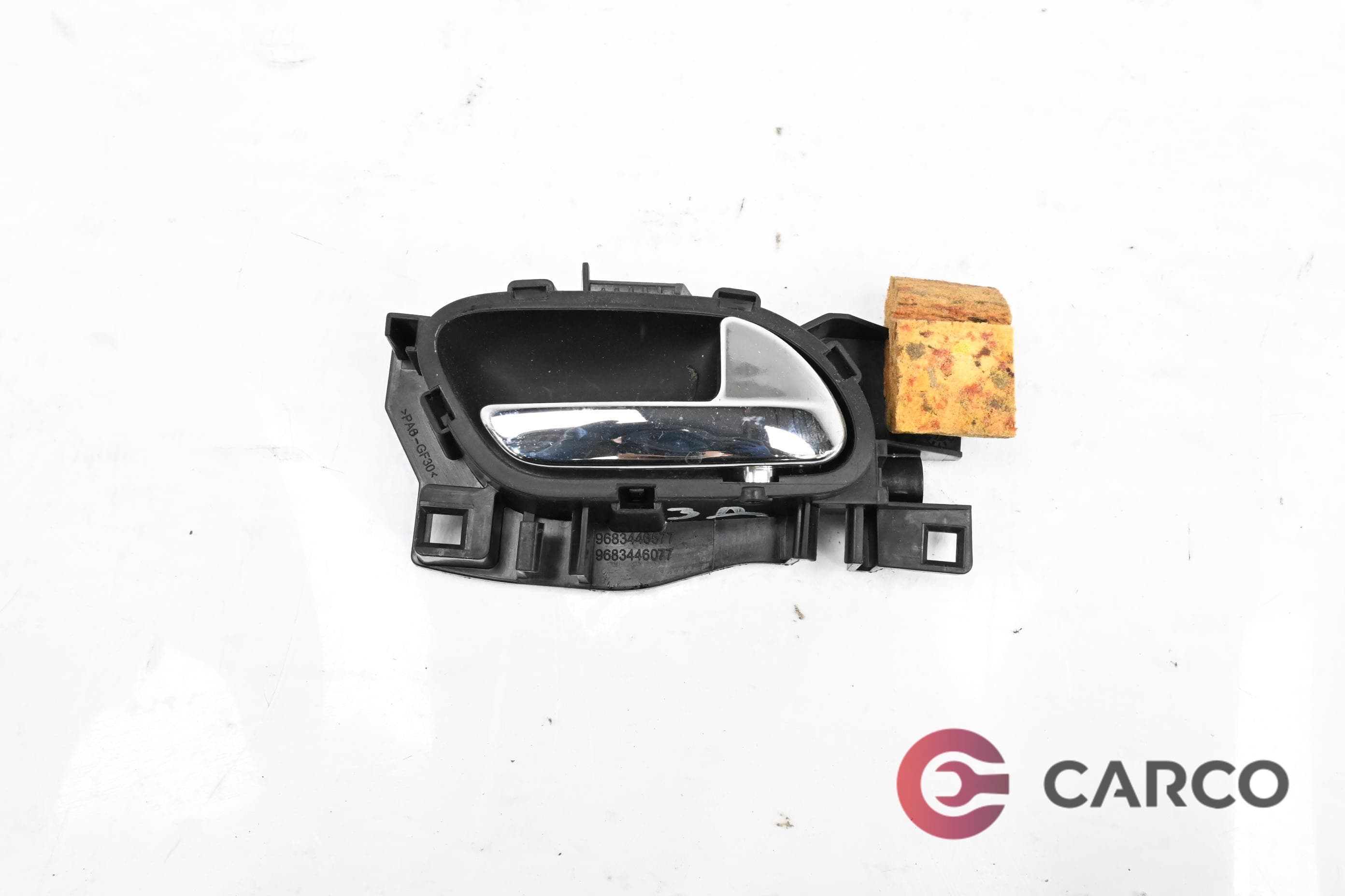 Вътрешна дръжка задна дясна за CITROEN C3 Picasso 1.4 VTi 95 (2009)