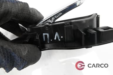 Вътрешна дръжка предна лява за CITROEN C3 Picasso 1.4 VTi 95 (2009)
