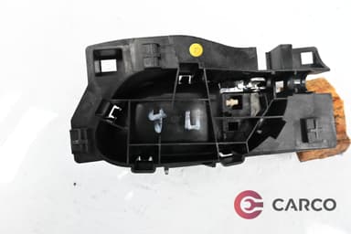 Вътрешна дръжка предна дясна за CITROEN C3 Picasso 1.4 VTi 95 (2009)