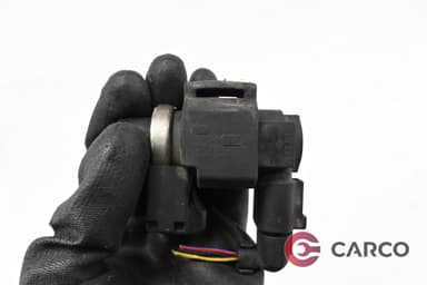 Вакуум клапан 059 906 628 за VW PHAETON седан (3D_) 3.0 V6 TDI 4motion (2002)