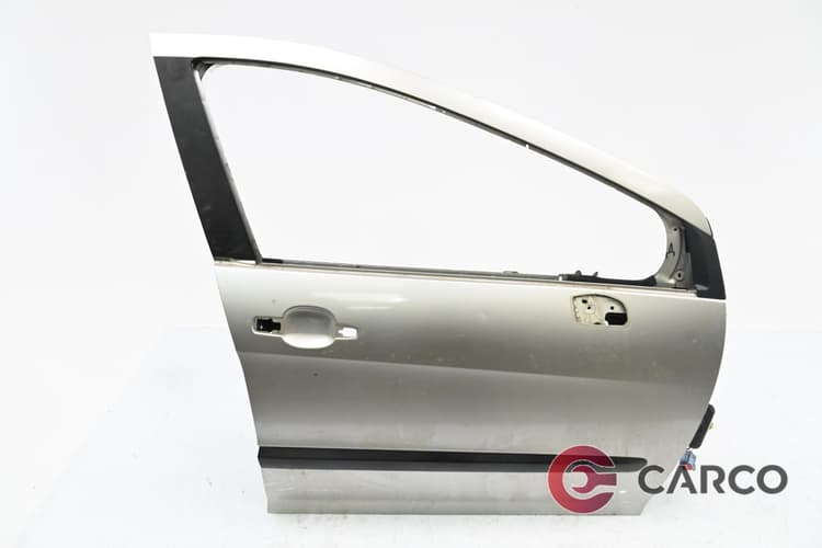 Врата предна дясна за PEUGEOT 308 (4A_, 4C_) 1.6 16V (2007)