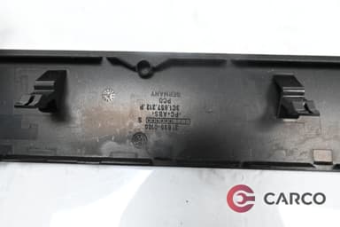 Интериорна лайсна 3C1 857 212 P за VW PASSAT Variant B6 (3C5) 2.0 TDI (2005 - 2011)