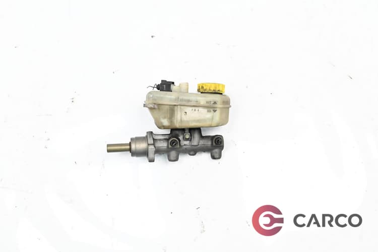 Спирачна помпа с казанче за VW POLO Facelift (9N_) 1.2 12V (2001 - 2012)