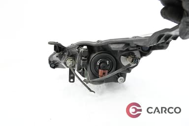 Фар десен за TOYOTA AYGO (PAB4_, KGB4_) 1.0 (2014)