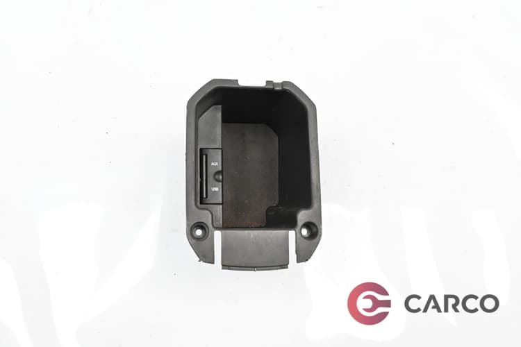 Барче с AUX и USB за CHEVROLET CRUZE (J300) 1.8 (2009)