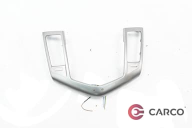 Интериорна лайсна около духалки парно за CHEVROLET CRUZE (J300) 1.8 (2009)