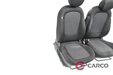 Седалки предни за HYUNDAI i20 Facelift (PB) 1.2i (2008)