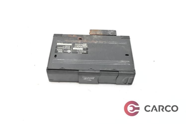 CD чейнджър за JAGUA S-TYPE седан (CCX) 2.7 D (1999 - 2009)