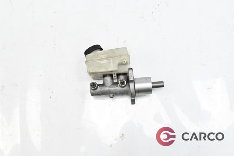Спирачна помпа с казанче за MERCEDES-BENZ B-CLASS (W245) B 200 (245.233) (2005 - 2011)