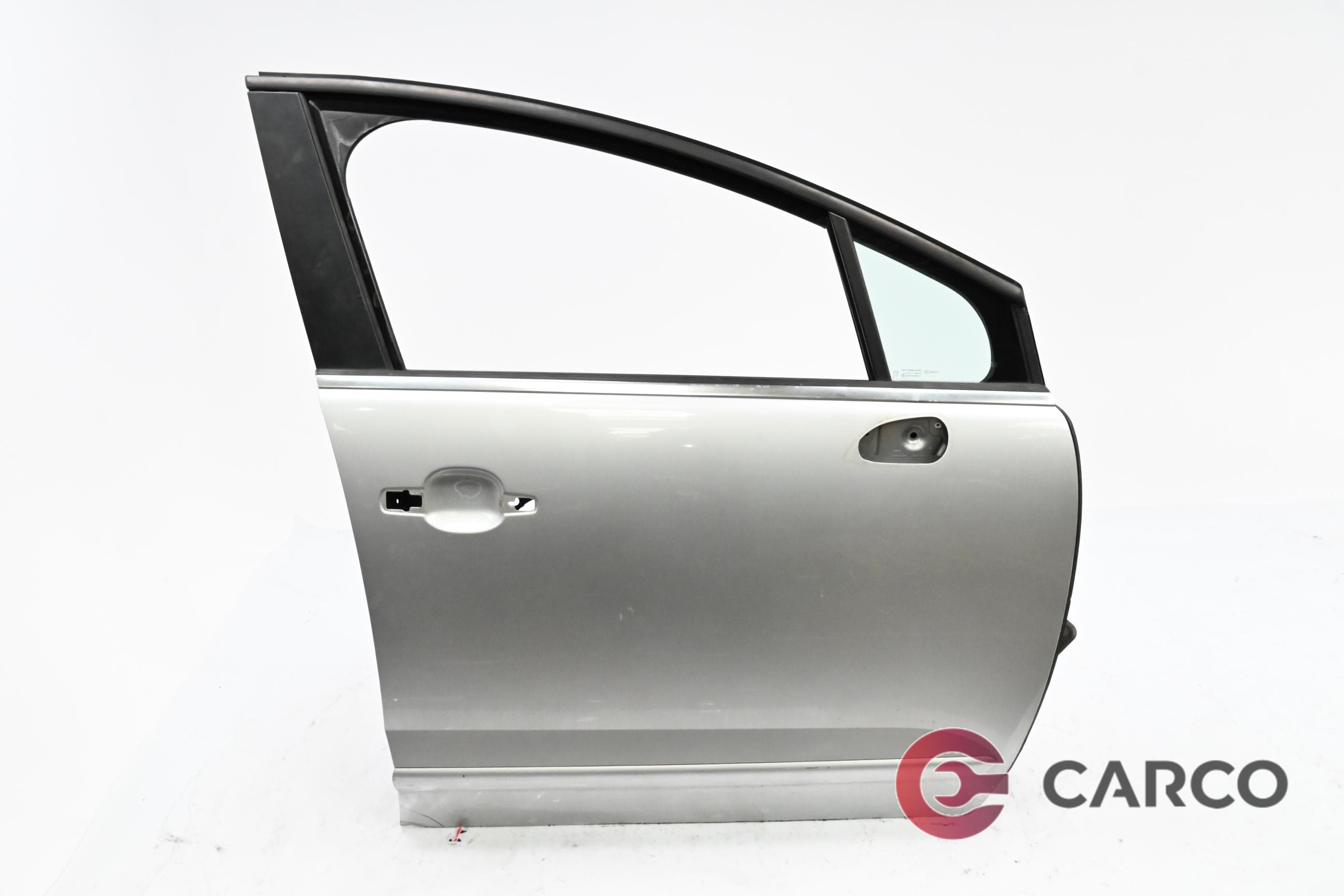 Врата предна дясна за PEUGEOT 5008 1.6 HDi (2009)