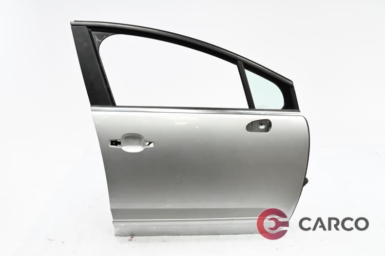 Врата предна дясна за PEUGEOT 5008 1.6 HDi (2009)