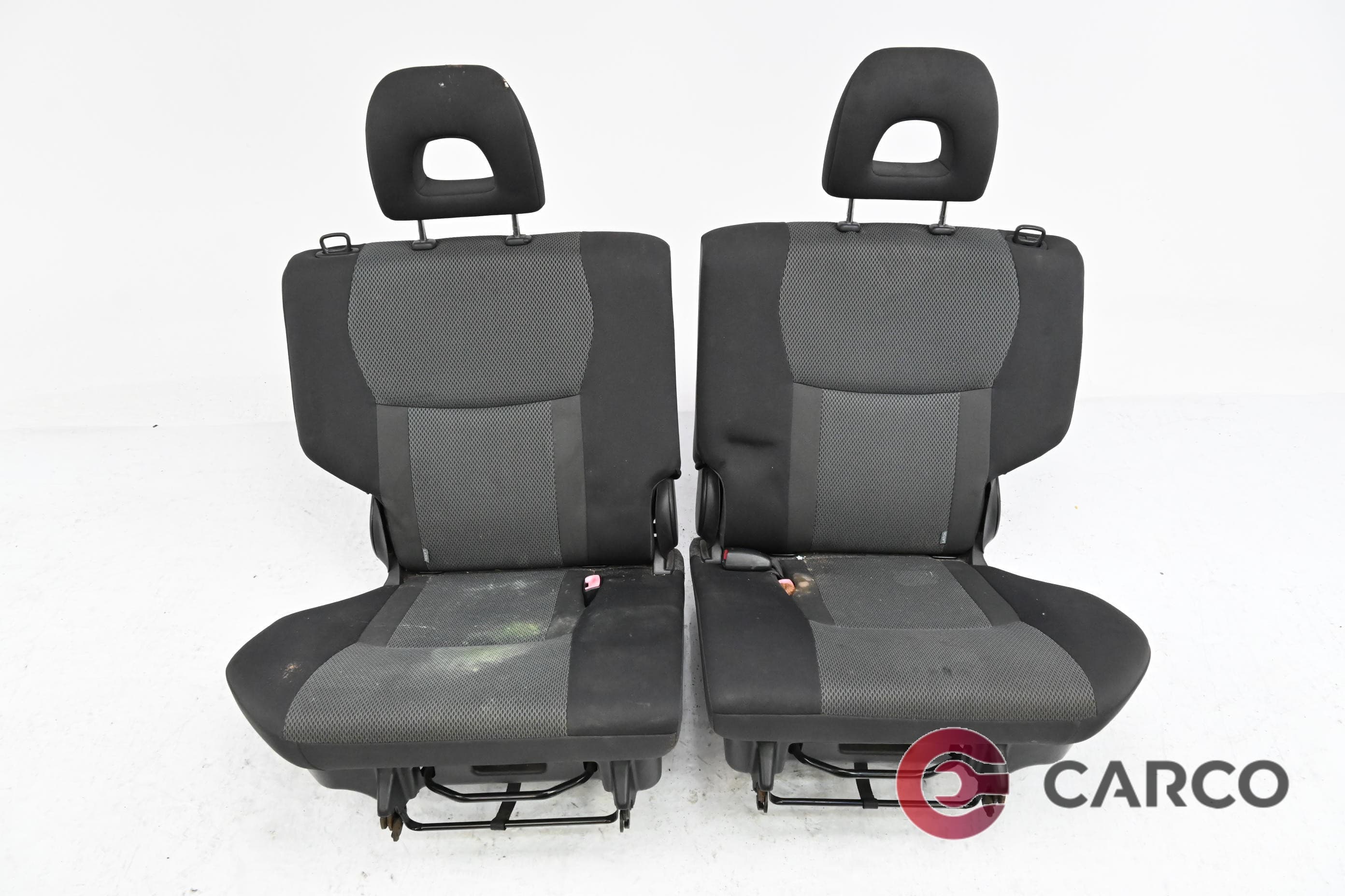 Седалки задни за TOYOTA RAV 4 Mk II  Facelift  2.0 D-4D 4WD (2000 - 2005)