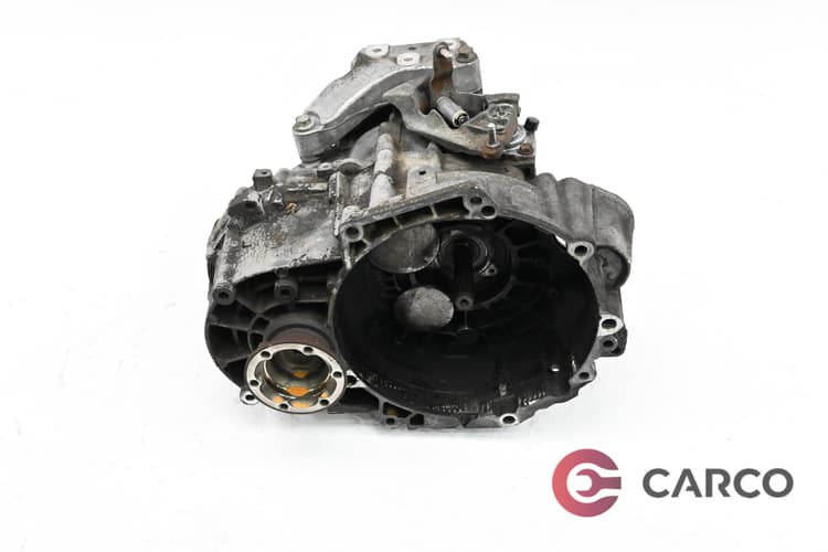 6 Степенна ръчна скоростна кутия  CODE: 02Q301107 за VW TOURAN (1T1, 1T2) 2.0 TDI (2003 - 2010)