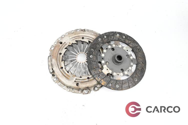 Притискателен и феродов диск за CITROEN C3 Picasso 1.6 HDi (2009)