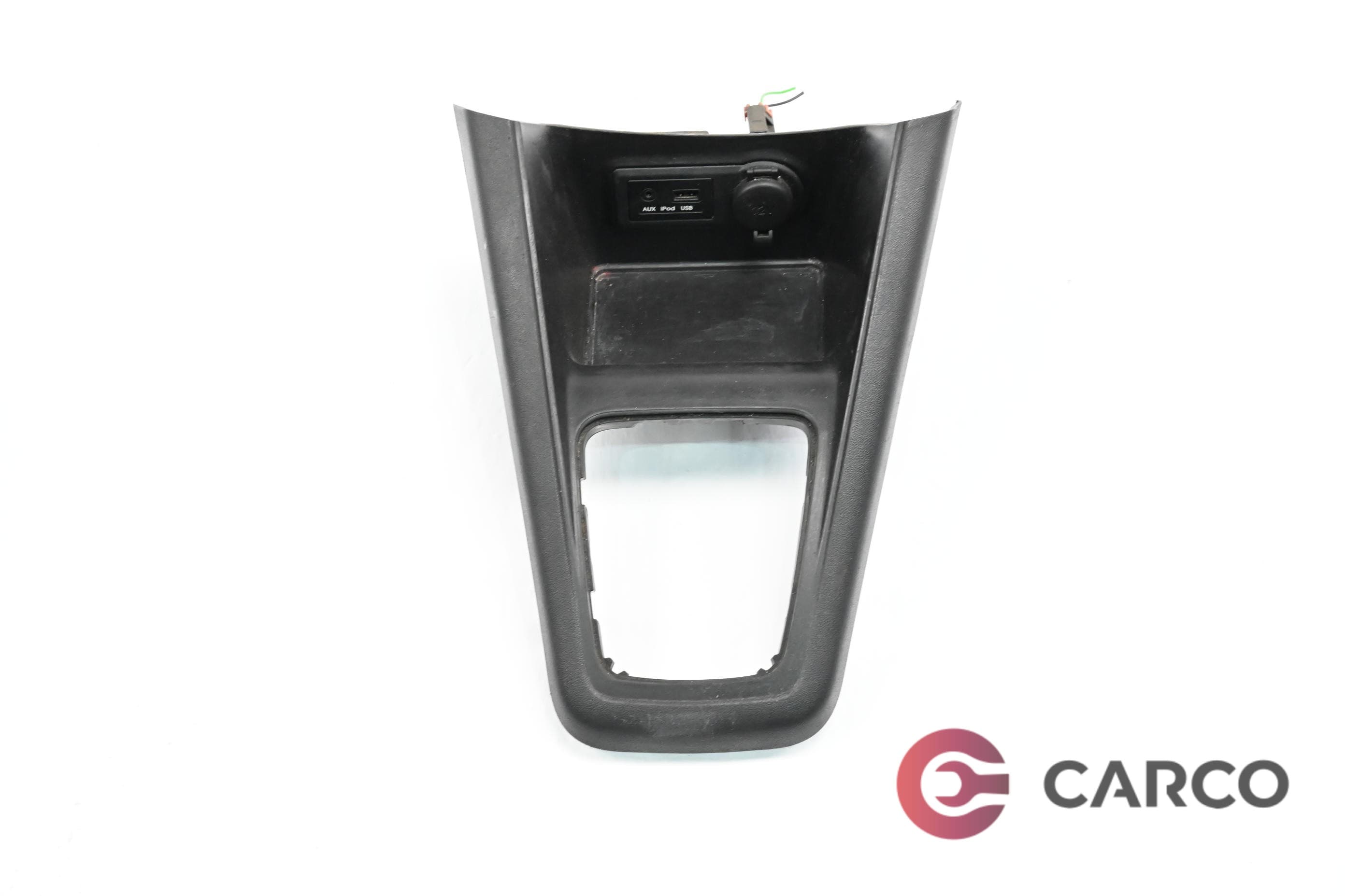Конзола около скоростен лост за HYUNDAI ix20 (JC) 1.6 CRDI (2010)