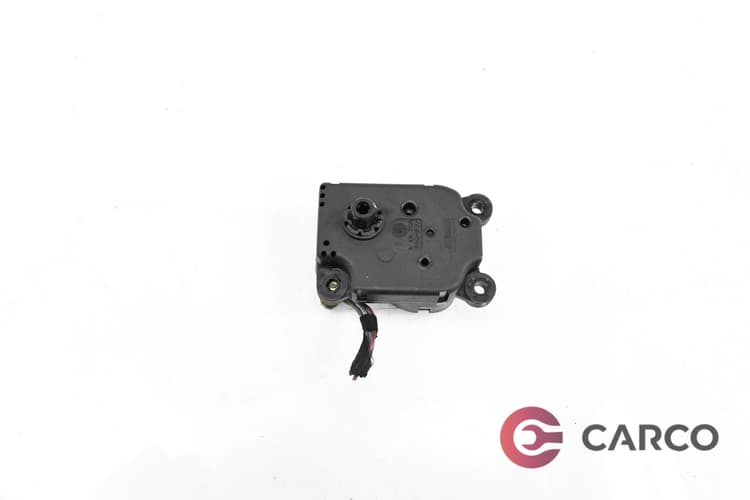 Моторче клапа парно 168 820 42 42 за MERCEDES-BENZ VANEO (414) 1.9 (414.700) (2002 - 2005)