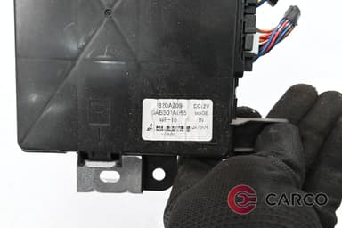Комфорт модул 7820А209 за CITROEN C-CROSSER (EP_) 2.4 16V (2007)