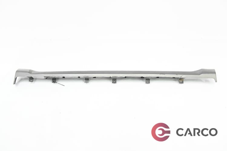 Праг десен за JEEP GRAND CHEROKEE III (WH, WK) FACELIFT 3.0 CRD 4x4 (2005 - 2010)
