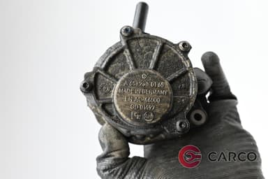 Вакуум помпа А 6512300165 за MERCEDES-BENZ C-CLASS T-Model (S204) C 220 CDI (204.202) (2007 - 2014)