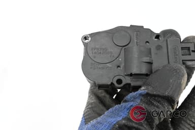 Моторче клапа парно K9749005 за MERCEDES-BENZ C-CLASS T-Model (S204) C 220 CDI (204.202) (2007 - 2014)