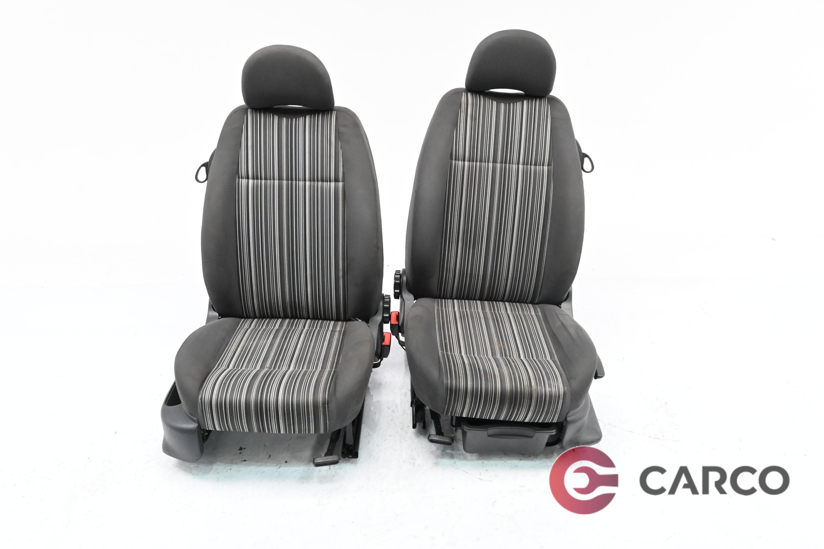 Седалки предни за VW FOX (5Z1, 5Z3) 1.2 (2003)
