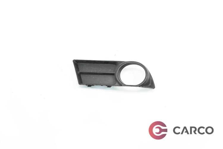 Лайсна около халоген дясна за TOYOTA COROLLA Verso (ZER_, ZZE12_, R1_) 1.8 (2004 - 2009)