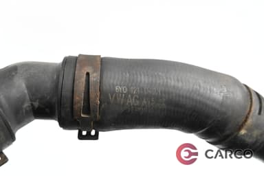 Воден маркуч 6Y0121049H за VW FOX (5Z1, 5Z3) 1.2 (2003)