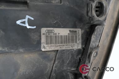 Фар десен за AUDI A4 Avant (8E5, B6) 2.5 TDI (2001 - 2004)
