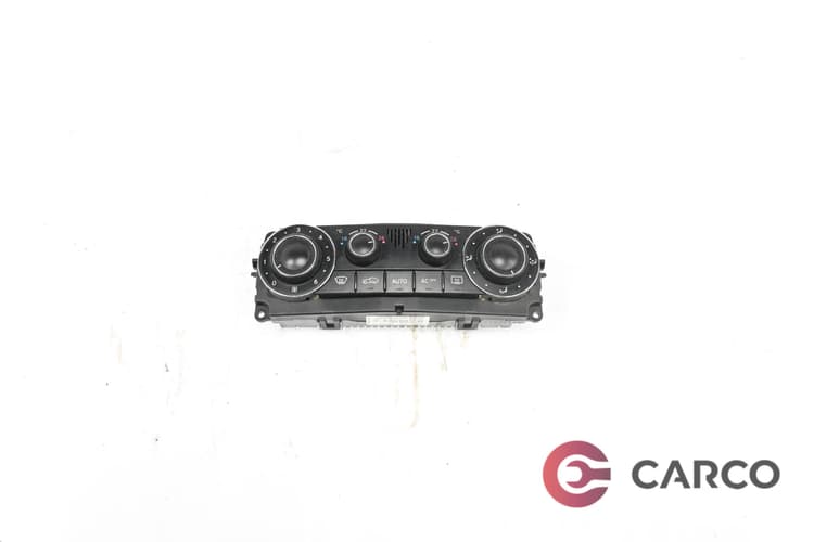 Управление климатик за MERCEDES-BENZ C-CLASS седан (W203) C 220 CDI (203.008) (2000 - 2007)