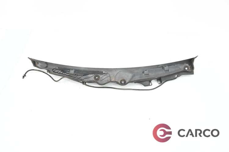 Лайсна под чистачки за MERCEDES-BENZ C-CLASS седан (W204) C 220 CDI (204.008) (2007 - 2014)