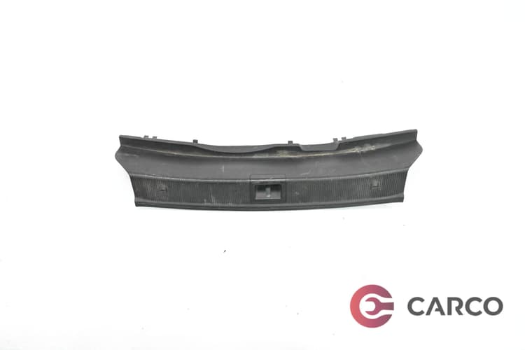 Лайсна около заключалка заден капак за MERCEDES-BENZ C-CLASS седан (W204) C 220 CDI (204.008) (2007 - 2014)
