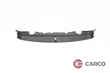 Лайсна около заключалка заден капак за BMW X3 (F25) xDrive 20 d (2010)