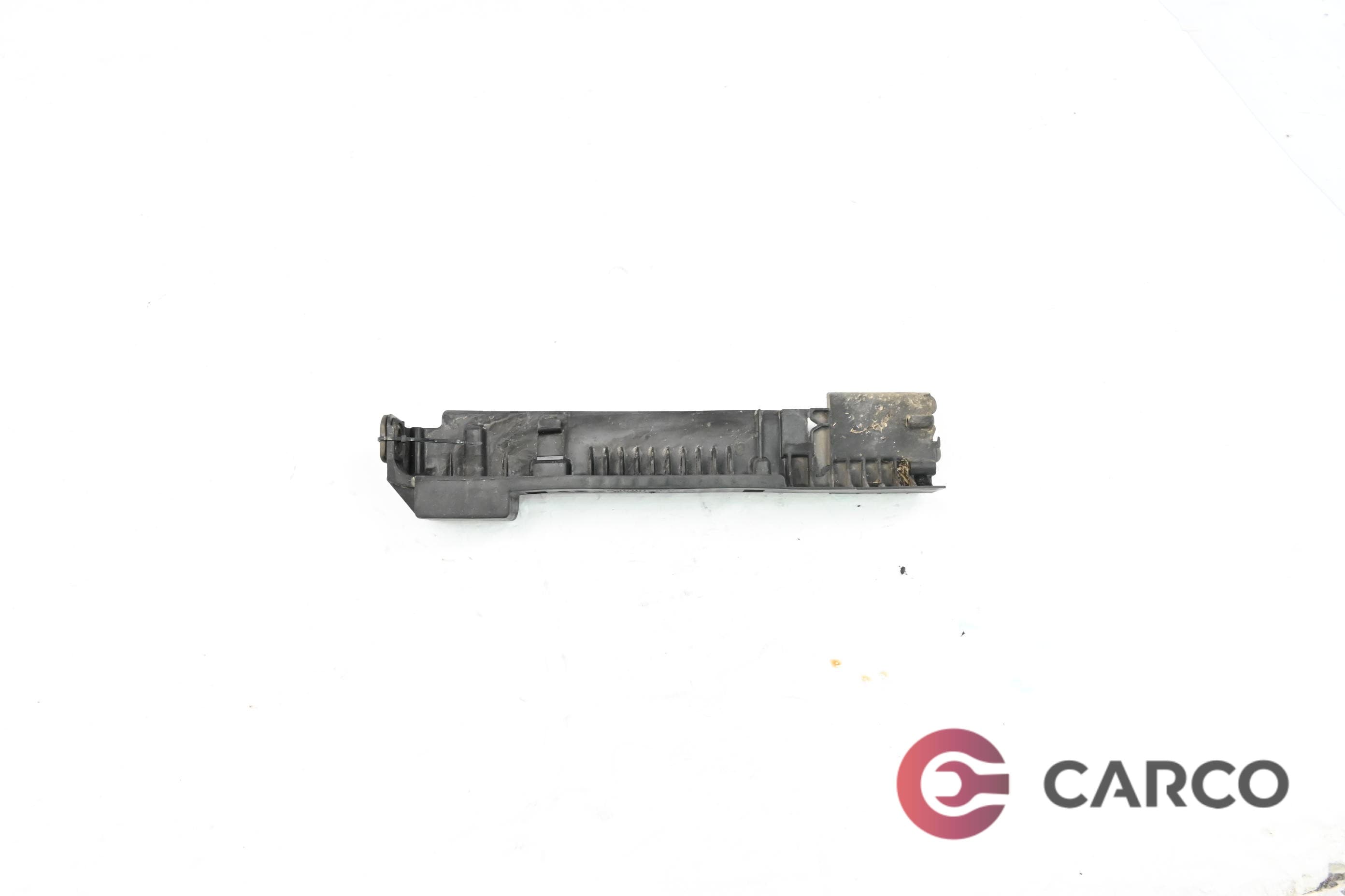 Греда под радиатор дясна 17117593839 за BMW X3 (F25) xDrive 20 d (2010)
