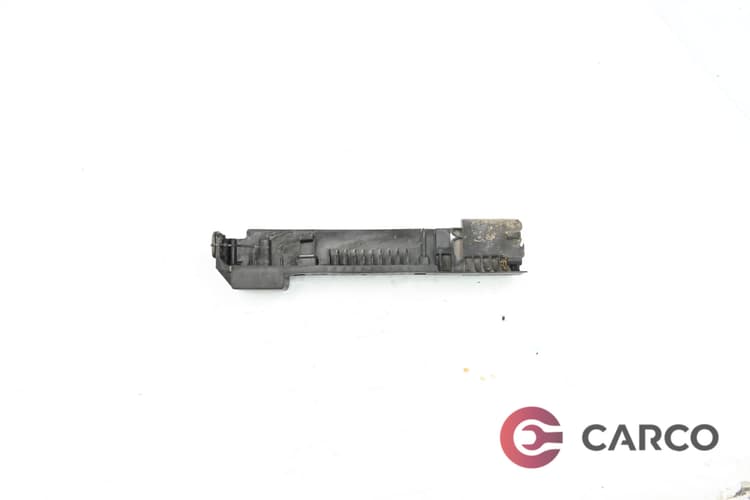 Греда под радиатор дясна 17117593839 за BMW X3 (F25) xDrive 20 d (2010)