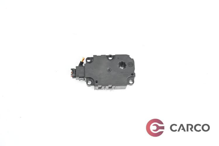 Моторче клапа парно CZ113930   08536   12 за AUDI A6 (4G2, C7, 4GC) 2.0 TDI (2010)