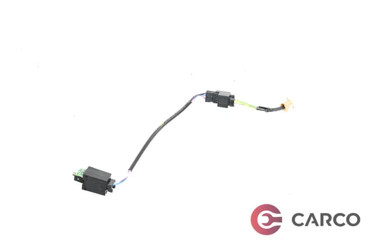AUX/USB 4G0035474 за AUDI A6 (4G2, C7, 4GC) 2.0 TDI (2010)