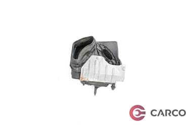 Кутия въздушен филтър 4G0133838R за AUDI A6 (4G2, C7, 4GC) 2.0 TDI (2010)