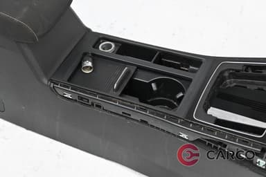 Подлакътник за VW GOLF VII (5G1, BE1) 1.4 TSI (2012)
