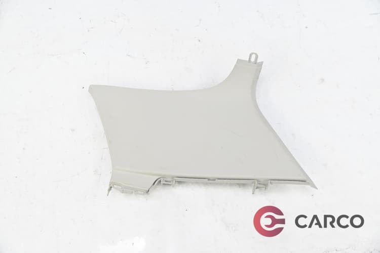 Интериорна лайсна задна дясна за VW GOLF VII (5G1, BE1) 1.4 TSI (2012)
