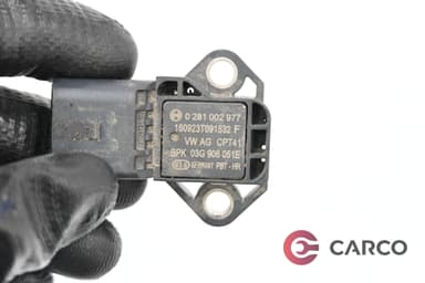 MAP сензор 0281 002 977 за VW GOLF VII (5G1, BE1) 1.4 TSI (2012)