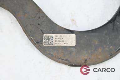 Носач заден десен 5Q0505323D за VW GOLF VII (5G1, BE1) 1.4 TSI (2012)
